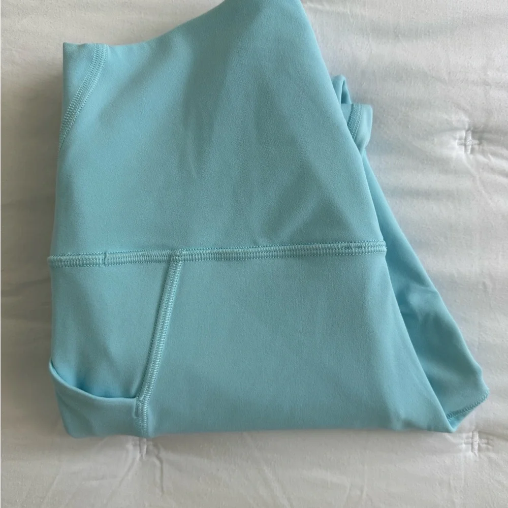Lululemon Align Pockets Icing Blue Sz 6 - Picture 1 of 4